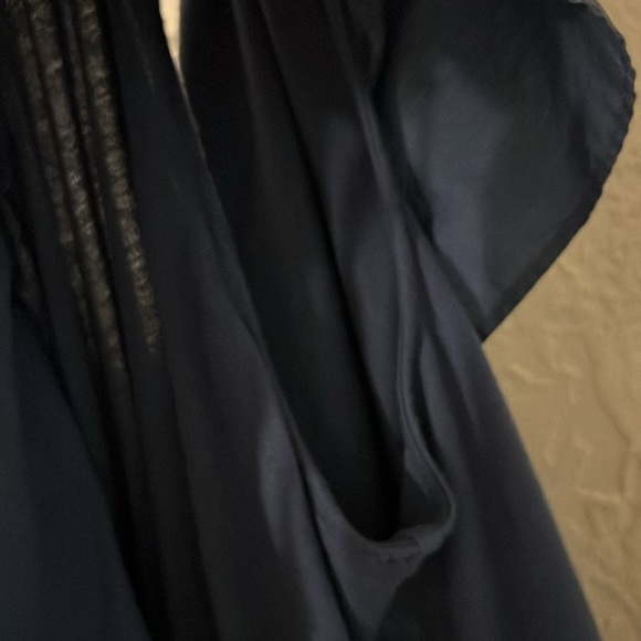 Blue when shoulder top - Picture 3 of 5